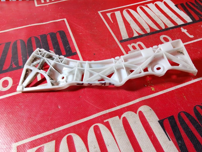 Кронштейн бампера, 500 рублей, Красноярск