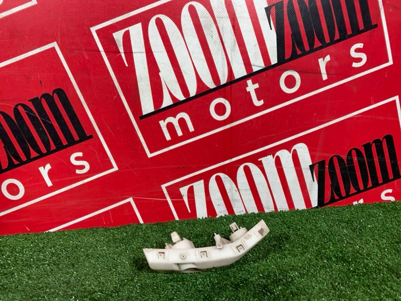 Кронштейн бампера, 3800 рублей, Солонцы