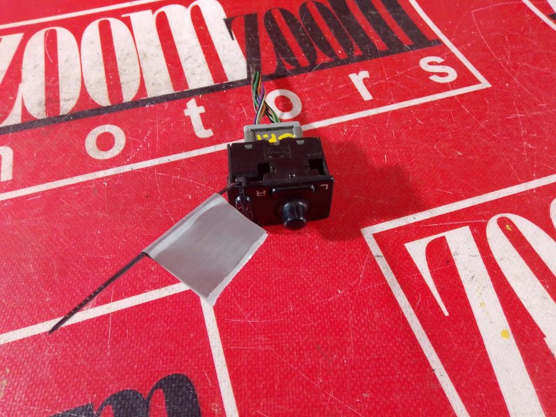 Блок управления зеркалами, 500 рублей, Красноярск