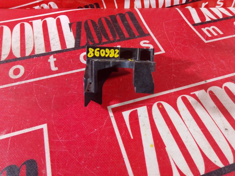 Крепление решетки радиатора, 500 рублей, Красноярск