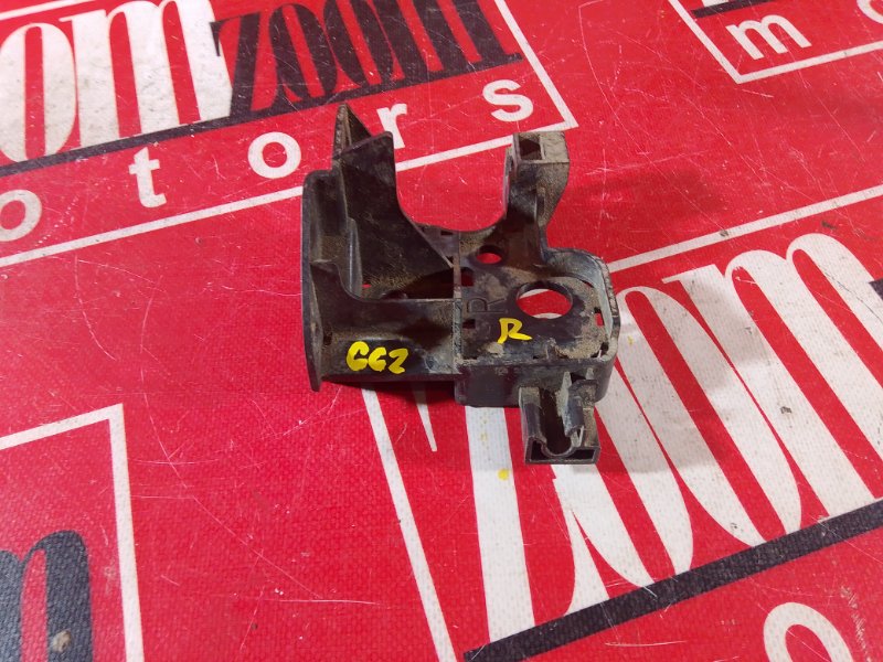 Крепление решетки радиатора, 500 рублей, Красноярск