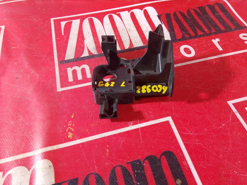 Крепление решетки радиатора, 500 рублей, Красноярск