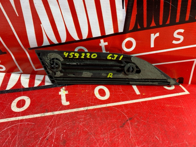 Эмблема, 300 рублей, Красноярск