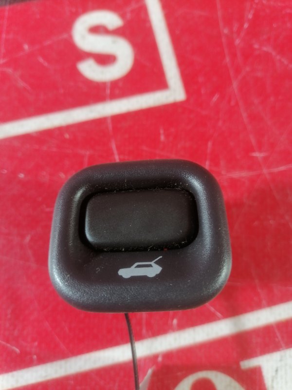 Кнопка открывания багажника, 500 рублей, Красноярск