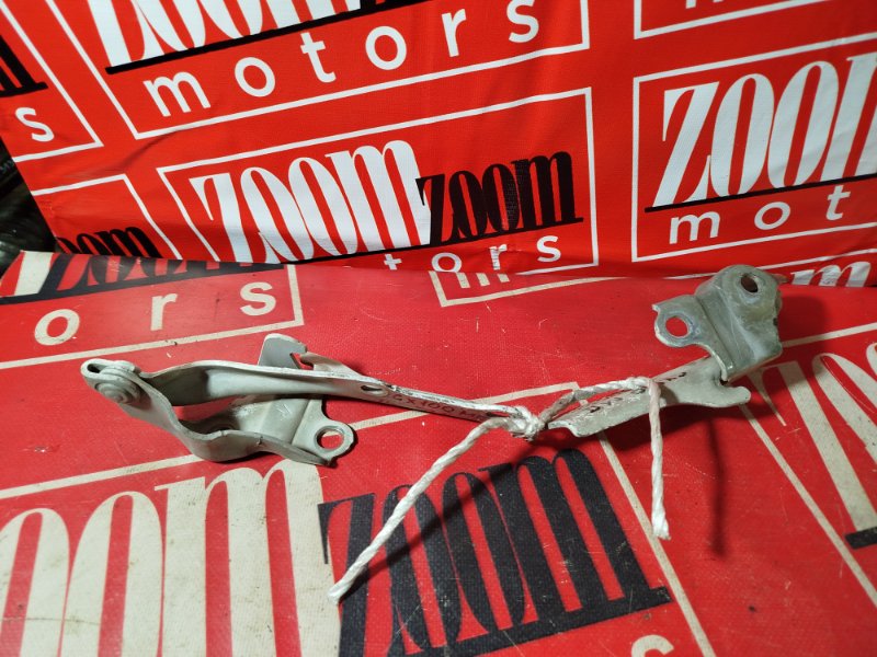 Петля (Шарнир капота), 600 рублей, Красноярск