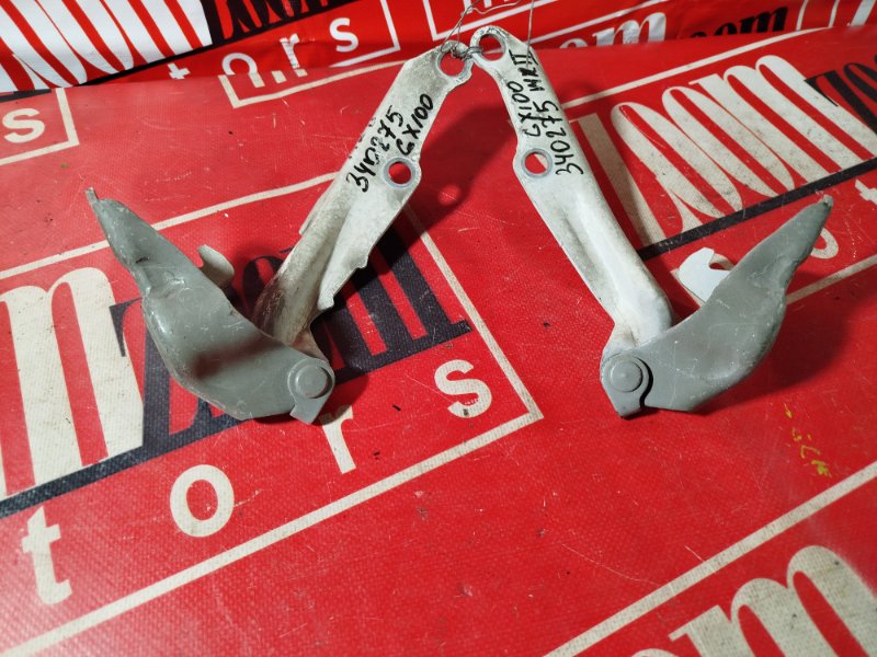 Петля (Шарнир капота), 600 рублей, Красноярск