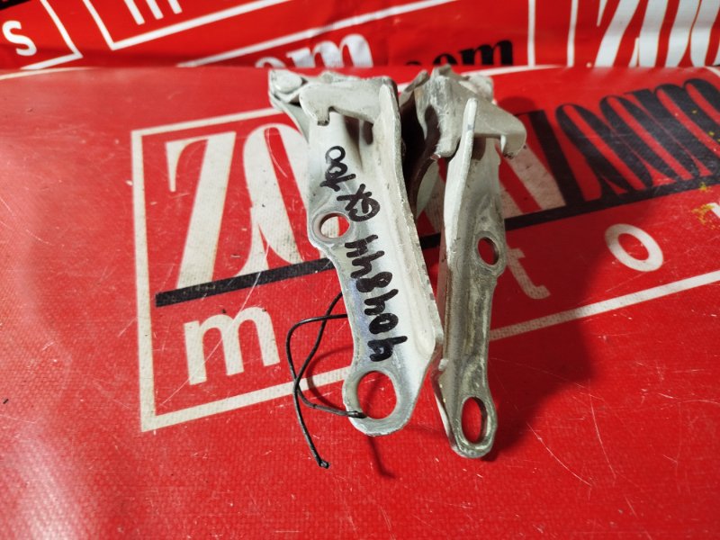 Петля (Шарнир капота), 400 рублей, Красноярск