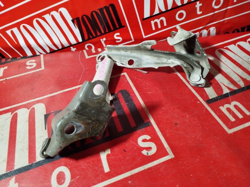 Петля (Шарнир капота), 600 рублей, Красноярск