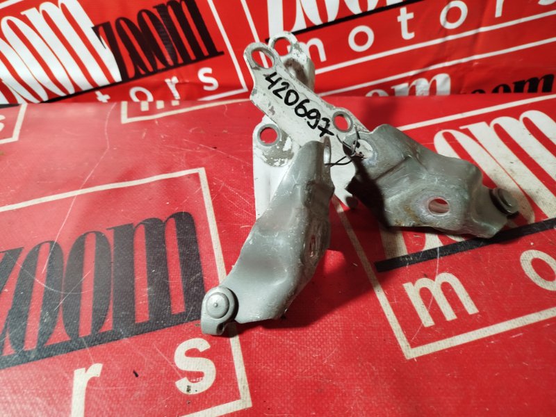 Петля (Шарнир капота), 600 рублей, Красноярск