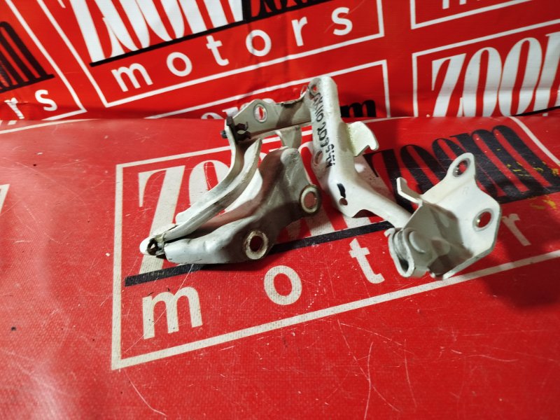 Петля (Шарнир капота), 500 рублей, Красноярск