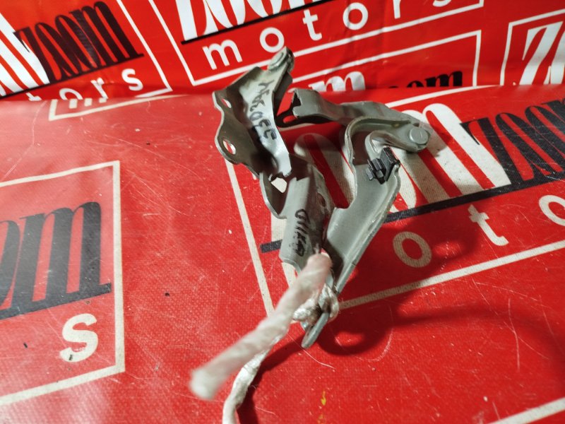 Петля (Шарнир капота), 800 рублей, Красноярск