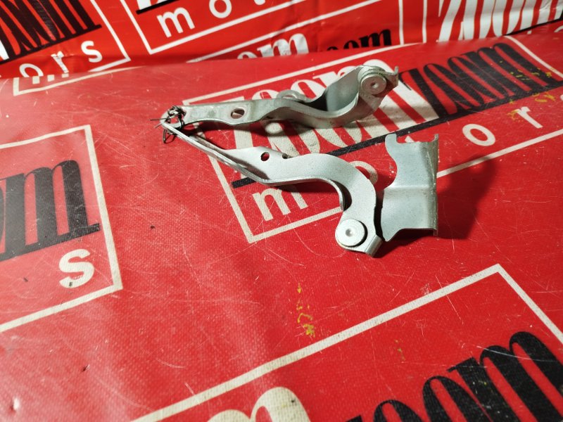 Петля (Шарнир капота), 800 рублей, Красноярск