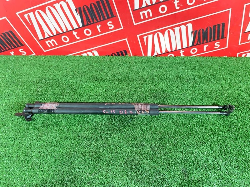 Амортизатор багажника, 1900 рублей, Солонцы