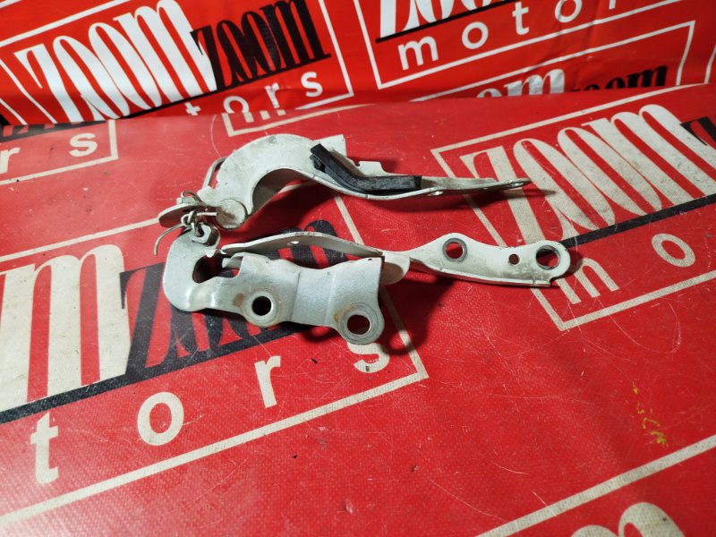 Петля (Шарнир капота), 400 рублей, Красноярск