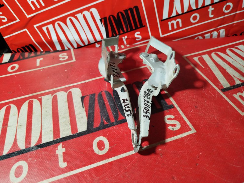 Петля (Шарнир капота), 400 рублей, Красноярск