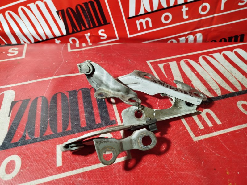 Петля (Шарнир капота), 1900 рублей, Красноярск