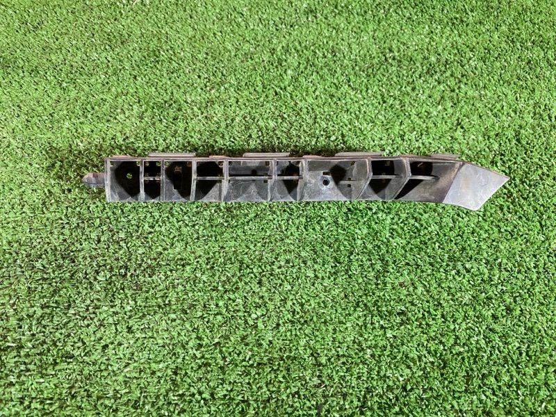 Кронштейн бампера, 500 рублей, Солонцы