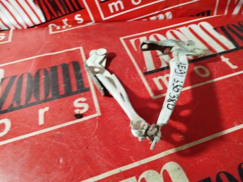 Петля (Шарнир капота), 1000 рублей, Красноярск