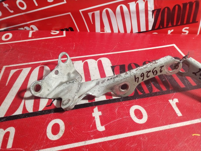 Петля (Шарнир капота), 1000 рублей, Красноярск