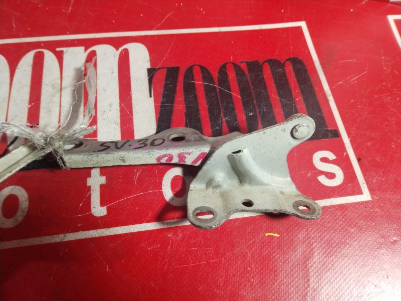 Петля (Шарнир капота), 1000 рублей, Красноярск