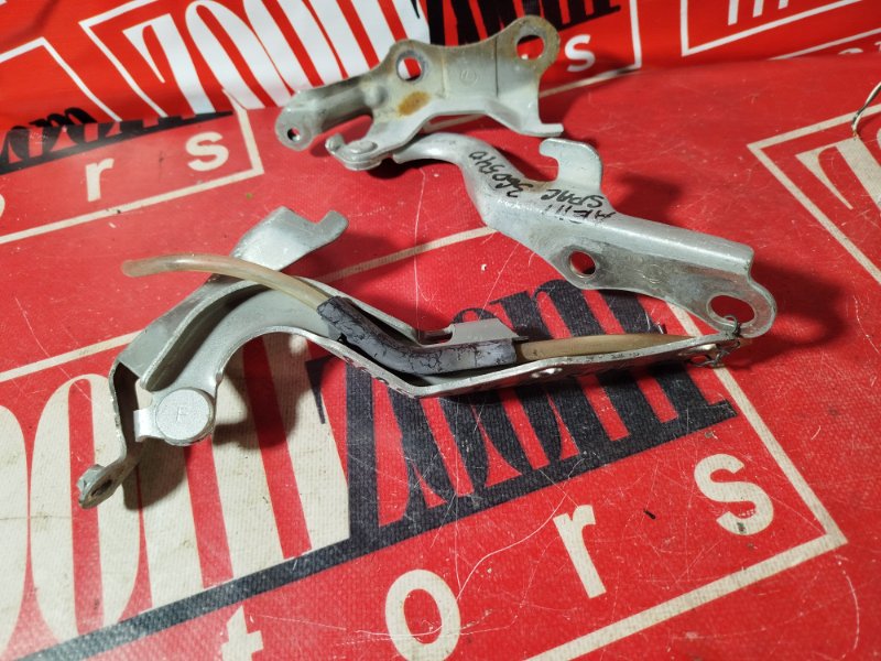 Петля (Шарнир капота), 1000 рублей, Красноярск