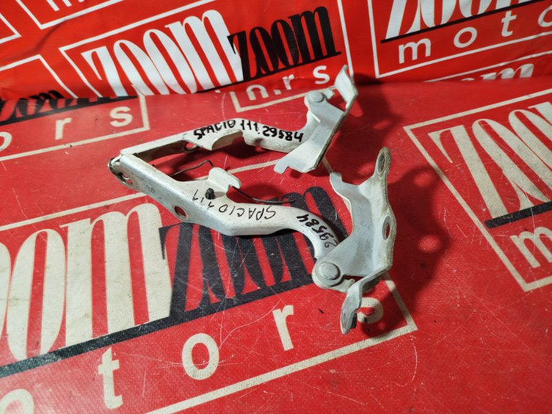 Петля (Шарнир капота), 1000 рублей, Красноярск