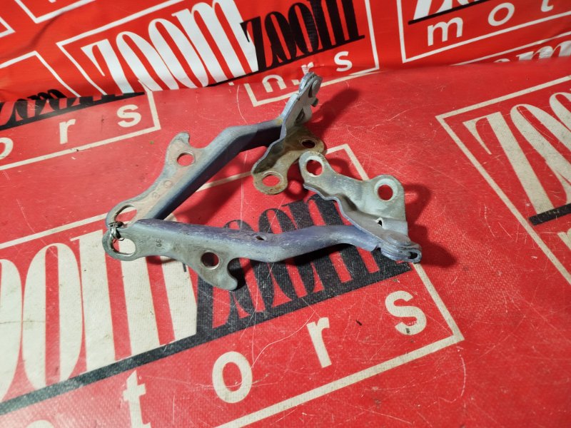 Петля (Шарнир капота), 1000 рублей, Красноярск