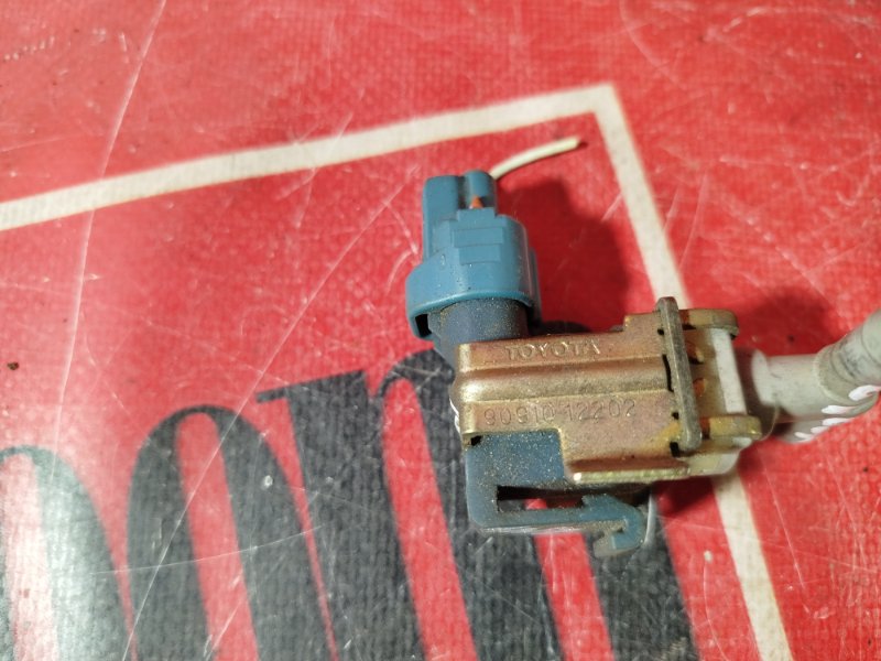 Клапан вакуумный, 500 рублей, Красноярск