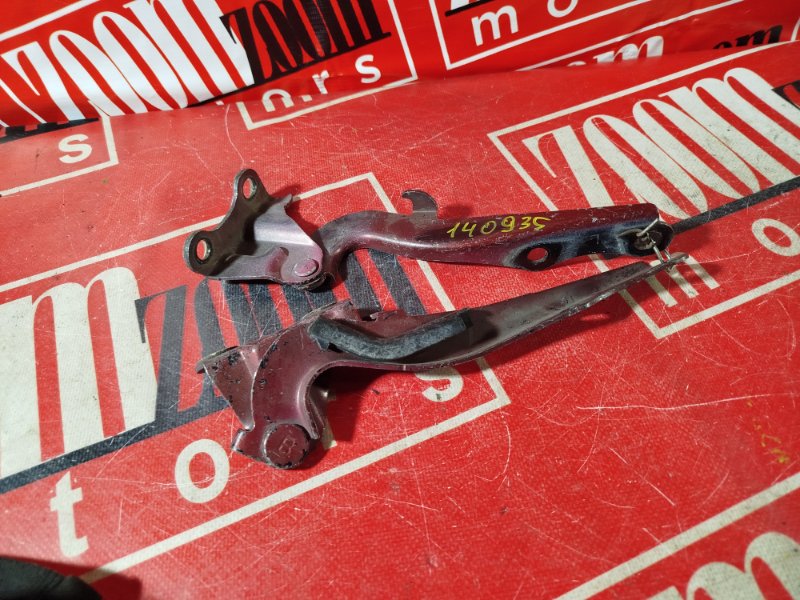 Петля (Шарнир капота), 1000 рублей, Красноярск