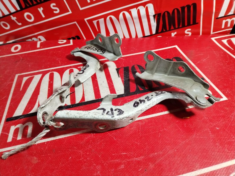 Петля (Шарнир капота), 3000 рублей, Красноярск