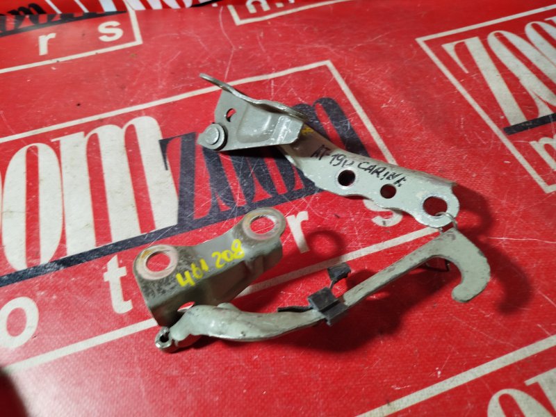 Петля (Шарнир капота), 2000 рублей, Красноярск