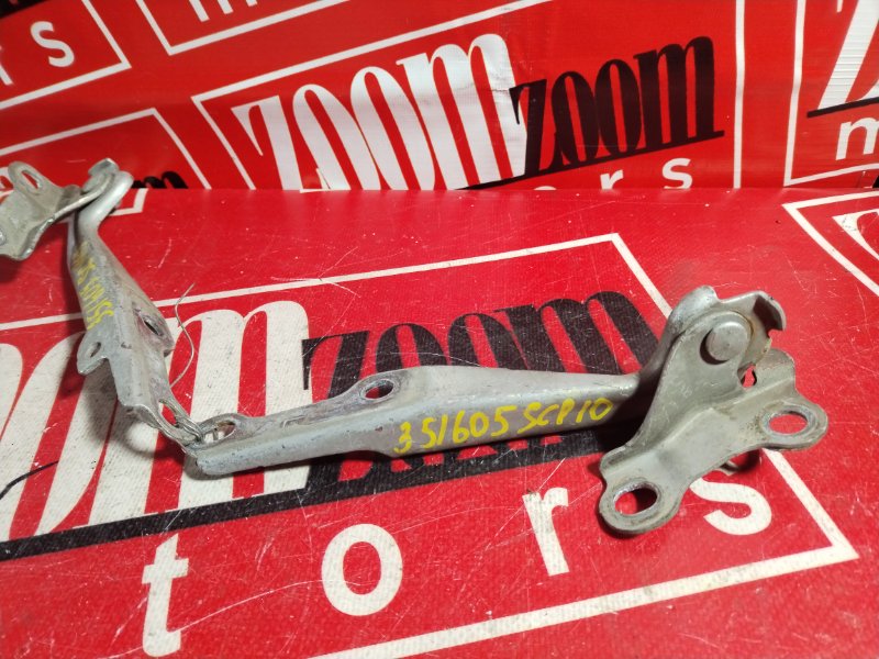 Петля (Шарнир капота), 300 рублей, Красноярск