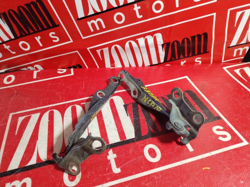 Петля (Шарнир капота), 300 рублей, Красноярск