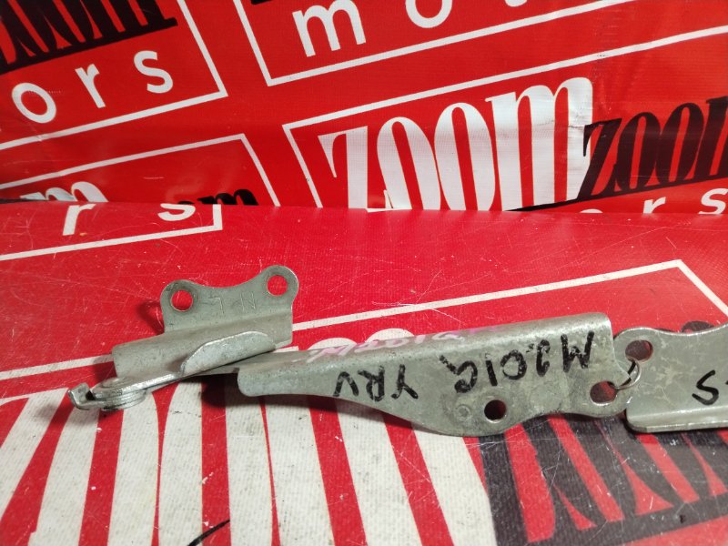 Петля (Шарнир капота), 800 рублей, Красноярск