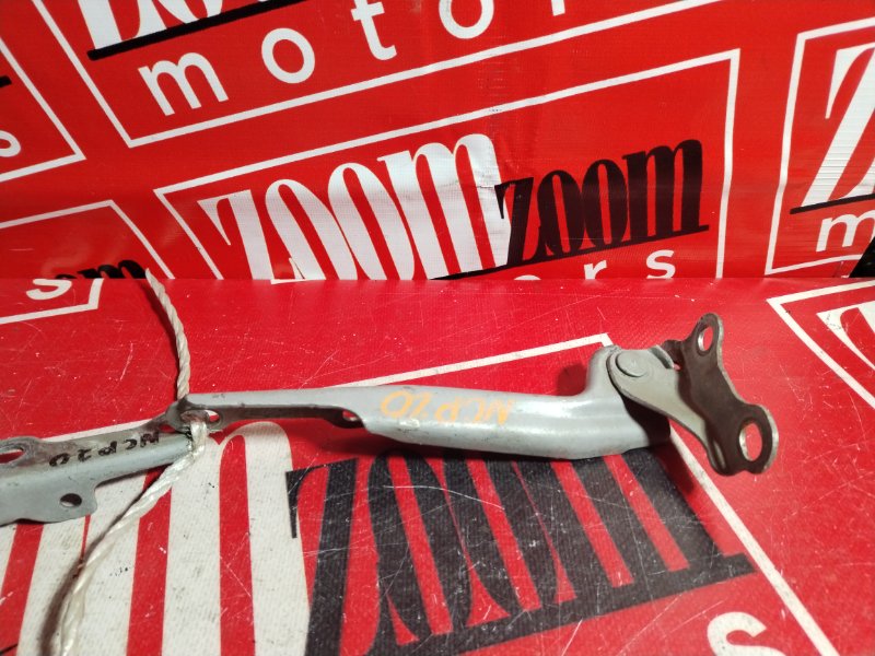 Петля (Шарнир капота), 300 рублей, Красноярск