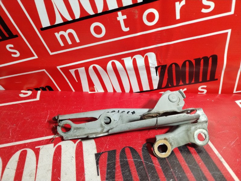 Петля (Шарнир капота), 300 рублей, Красноярск