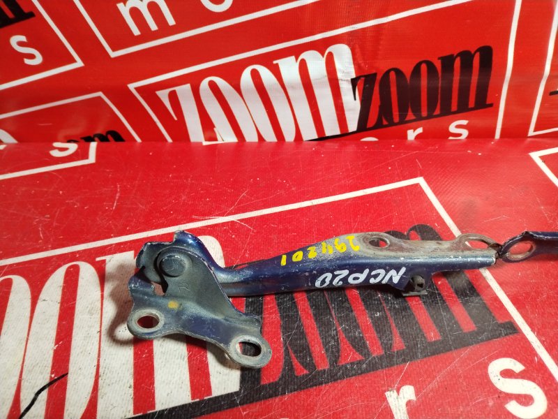 Петля (Шарнир капота), 300 рублей, Красноярск