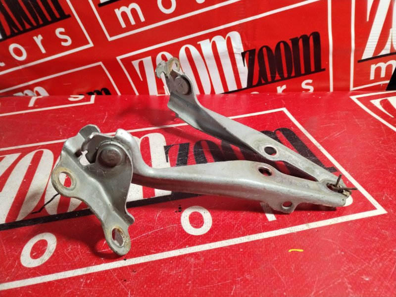 Петля (Шарнир капота), 300 рублей, Красноярск