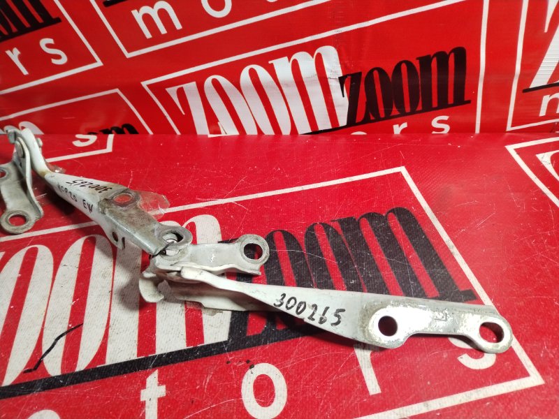 Петля (Шарнир капота), 300 рублей, Красноярск