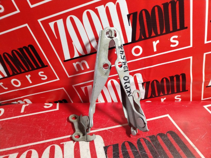 Петля (Шарнир капота), 300 рублей, Красноярск