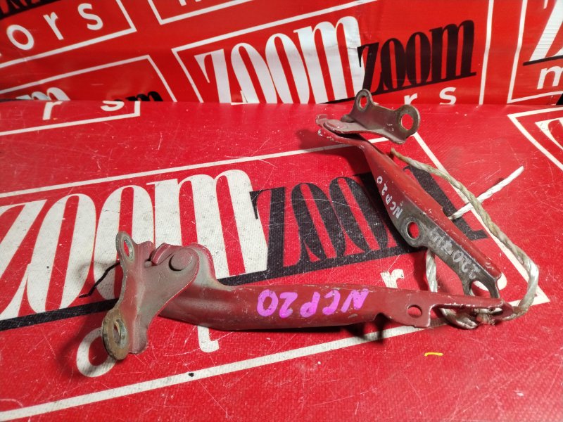 Петля (Шарнир капота), 300 рублей, Красноярск