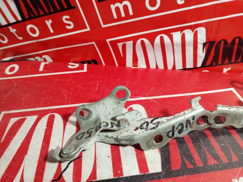 Петля (Шарнир капота), 1000 рублей, Красноярск