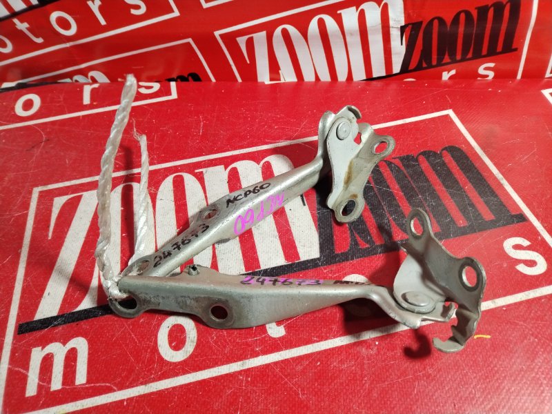 Петля (Шарнир капота), 700 рублей, Красноярск