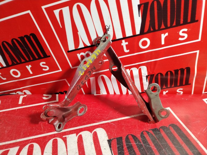 Петля (Шарнир капота), 800 рублей, Красноярск