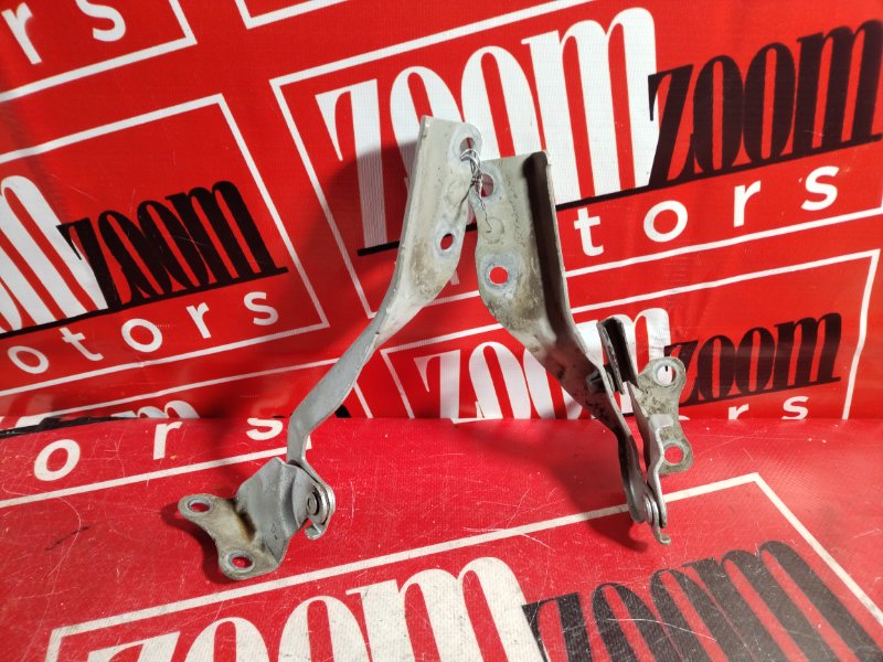 Петля (Шарнир капота), 500 рублей, Красноярск