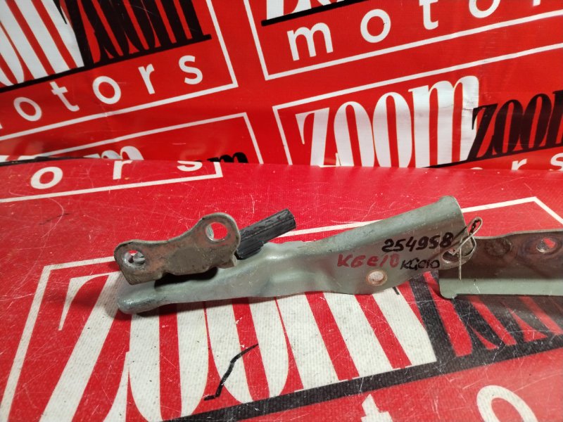 Петля (Шарнир капота), 500 рублей, Красноярск