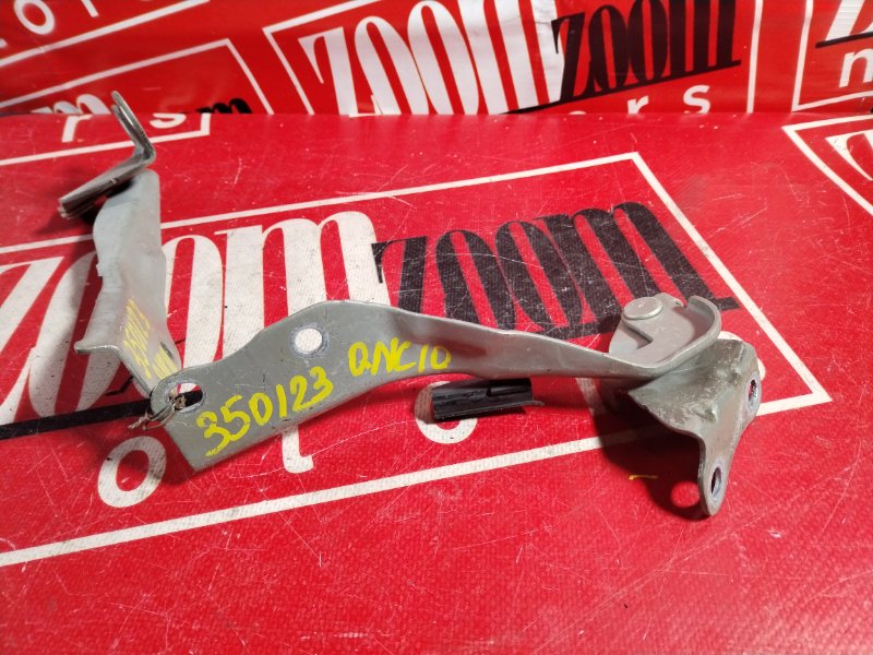 Петля (Шарнир капота), 500 рублей, Красноярск