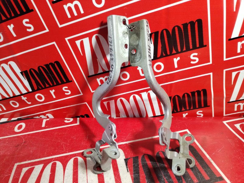 Петля (Шарнир капота), 900 рублей, Красноярск