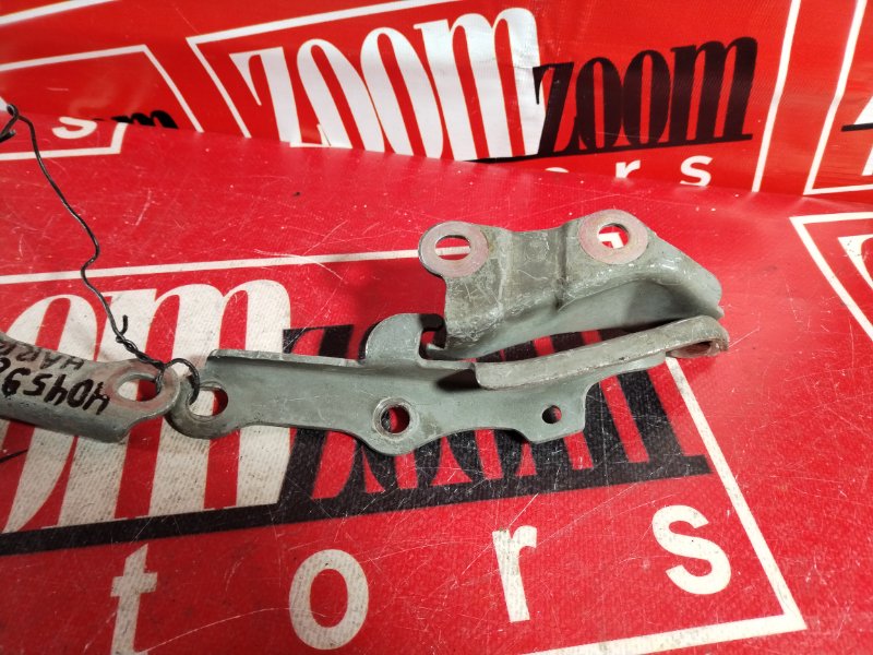 Петля (Шарнир капота), 1000 рублей, Красноярск