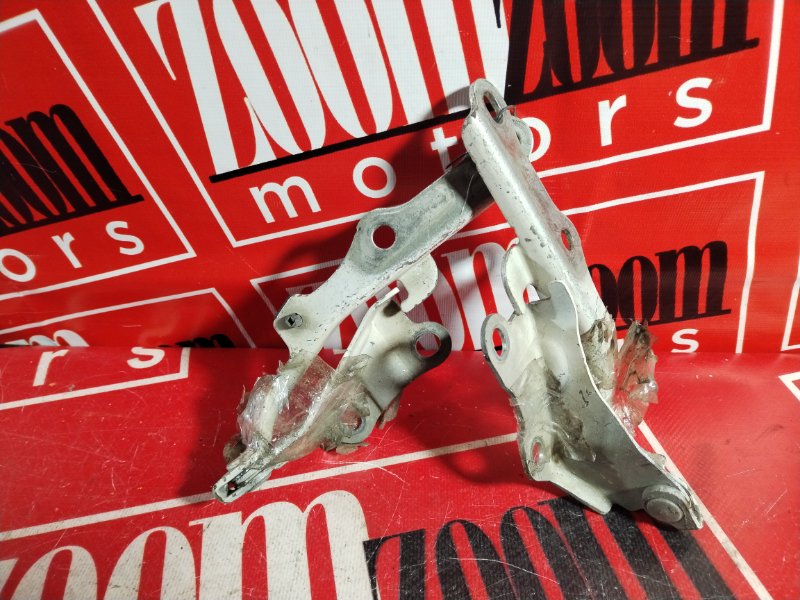 Петля (Шарнир капота), 1000 рублей, Красноярск